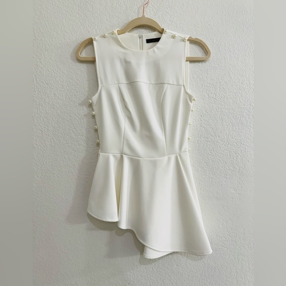 Zara Dresses & Skirts - Zara Elegant White Sleeveless Dress Size S